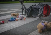 Śląska policja przestrzega przed wakacjami: Uważajcie, wypadek czyha na każdym kroku!