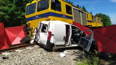 Tragedia na przejeździe kolejowym. Nie żyje 23-latka (fot.Policja Podkarpacka)