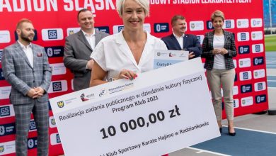 Ponad milion złotych dla śląskich klubów sportowych. Czeki niemal dla wszystkich dyscyplin (fot.slaskie.pl)