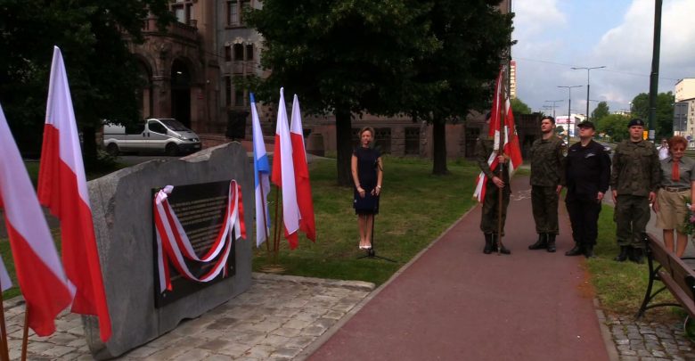 W Sosnowcu odsłonięto tablicę ku czci ofiar niemieckiego obozu
