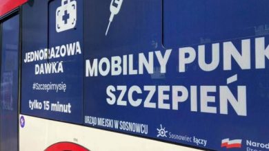 Sosnowiec wypuścił na drogi szczepionkowy autobus. SZCZEPanek szczepi na covid-19 (fot. UM Sosnowiec)