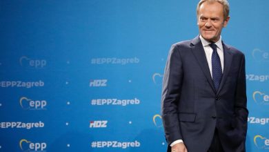 Donald Tusk ma być najbardziej wpływowym politykiem opozycji. Tak odpowiedzieli respondenci. [fot. FB Donald Tusk / archiwum TVS]