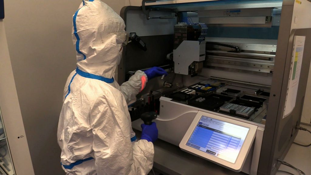 W Katowicach będą wykrywać mutacje koronawirusa. Sanepid otwiera nowoczesne laboratorium
