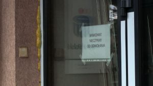 Bankomat wysadzony w powietrze! Śląska policja poszukuje bandytów