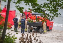 Tragedia nad Bałtykiem. W Rozewiu utonęli ojciec i syn. 50 i 22-latek przyjechali nad morze z Częstochowy (fot.policja)