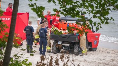 Tragedia nad Bałtykiem. W Rozewiu utonęli ojciec i syn. 50 i 22-latek przyjechali nad morze z Częstochowy (fot.policja)