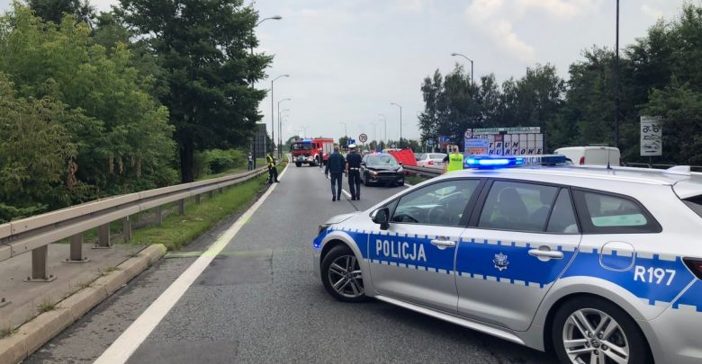 Katowice: Tragiczny wypadek na ulicy Bagiennej. Nie żyje 86-latek (fot.Śląska Policja)