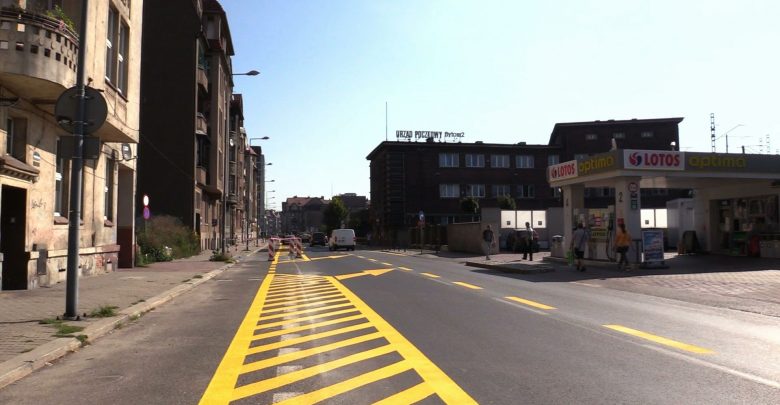 Bytom: Miasto zmienia zasady na ulicy Miarki, kierowcy zdezorientowani. Czy to zda egzamin?