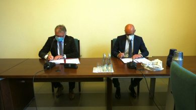 Pielęgniarki poszukiwane. W Knurowie podpisany został ważny dokument, który ma sprawić, że będzie się tu szkolił przyszły personel medyczny. Wyższa Szkoła Techniczna otworzy punkt dydaktyczny, gdzie szkolone będą pielęgniarki