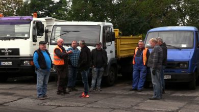 Dwie, trzy a nawet cztery doby -  tyle czasu oczekują dostawcy węgla na załadunek ekogroszku z kopalni Chwałowice w Rybniku