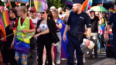 Policja w Katowicach musiała dzisiaj w Katowicach zabezpieczać 10 zgromadzeń, choć tak na prawdę to jeden i ten sam Marsz Równości (fot. KWP Katowice)