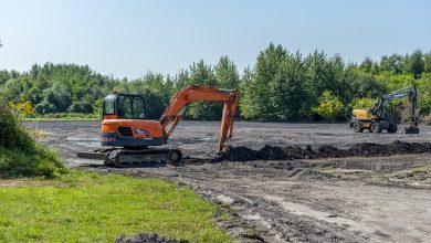 Bytom: Rozpoczęły się prace związane z budową płyty boiska w Rozbarku (fot.UM Bytom)