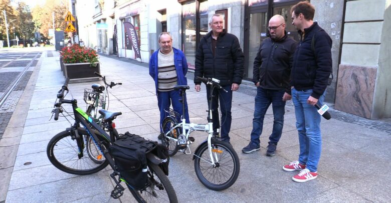 Miejskie służby na rowery! W Katowicach coraz więcej urzędników jeździ "na kole"
