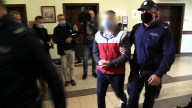 Na karę 25 lat pozbawienia wolności został dziś skazany przez Sąd Okręgowy w Bielsku-Białej Piotr Sz., który w październiku 2019 r. zamordował swoją żonę Izabelę, będącą w 6 miesiącu ciąży