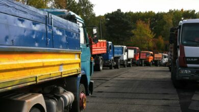 Miało być lepiej... a lepiej nie mówić. Takiego zdania są przewoźnicy, którzy po kilka dni oczekują na załadowanie eko-groszku z kopalni Chwałowice w Rybniku. Powód? Polska Grupa Górnicza wprowadza kolejne limity sprzedaży węgla