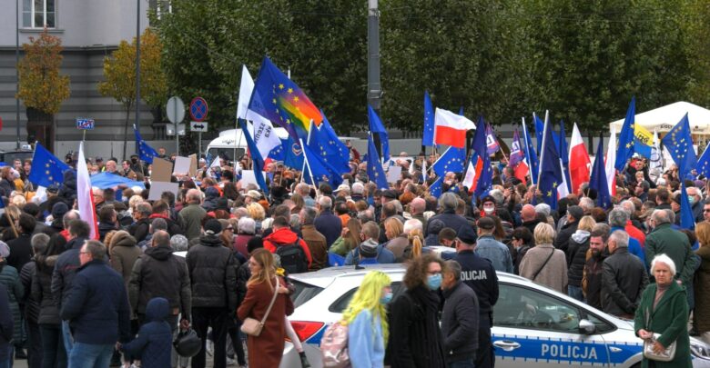 „My ZostajeMY w UE! Jesteśmy z Europą”. Manifestacja w Katowicach [WIDEO]