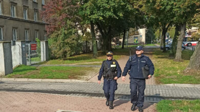 Policja i straż miejska z Częstochowy ścigają wagarowiczów. Fot. KMP Częstochowa