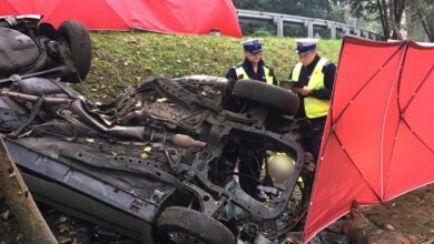 Śląskie: Śmiertelny wypadek na zjeździe z DK86 (fot.Śląska Policja)