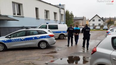 Zepsuł mu się samochód. Policja pomogła i... znalazła narkotyki. Fot. Policja Śląska