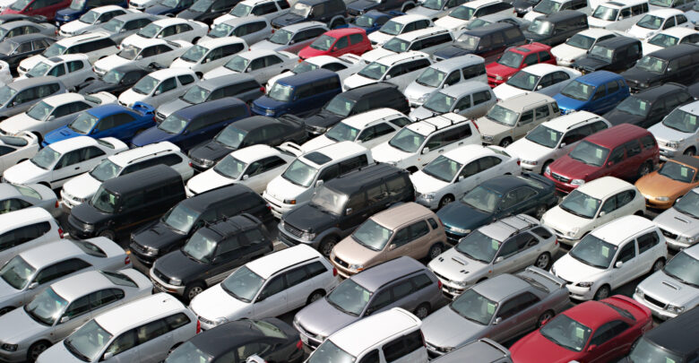 Zakup używanych samochodów online (fot. Adobe Stock)