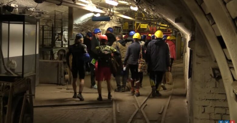 Biegacze zjechali w Zabrzu do kopalni, aby biegać pod ziemią! Ekstremalny bieg w Guido ściągnął tłumy