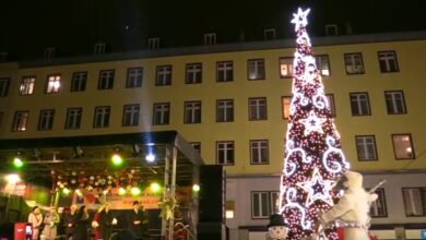 Choinka w Zabrzu odpalona. Odliczanie było prawie takie jak w sylwestrową noc