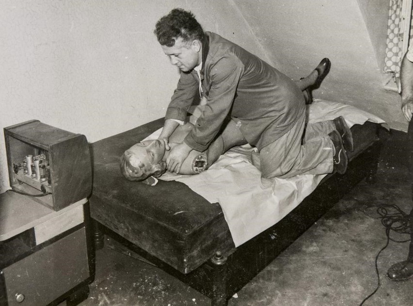 Bogdan Arnold Władca Much. Zdjęcie z wizji lokalnej