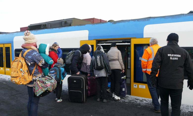 1400 uchodźców przyjechało do Sławkowa [ZDJĘCIA]. Fot. Śląski Urząd Wojewódzki