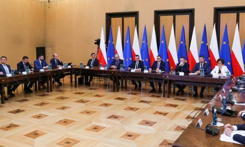 Rządowe wsparcie i podziękowania. Premier Morawiecki spotkał się z samorządowcami (fot.KPRM)