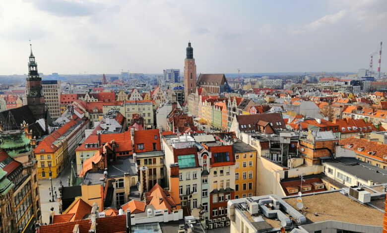 Dlaczego warto zamieszkać we Wrocławiu? (foto: freepik.com)