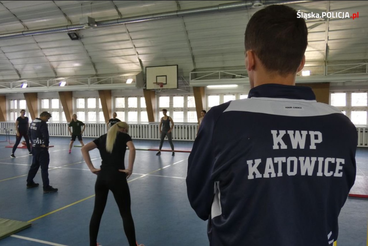 praca w policji. test sprawnościowy