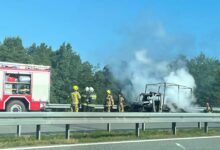 Pożar samochodu na A1 w kierunku Rybnika. Ogromne utrudnienia