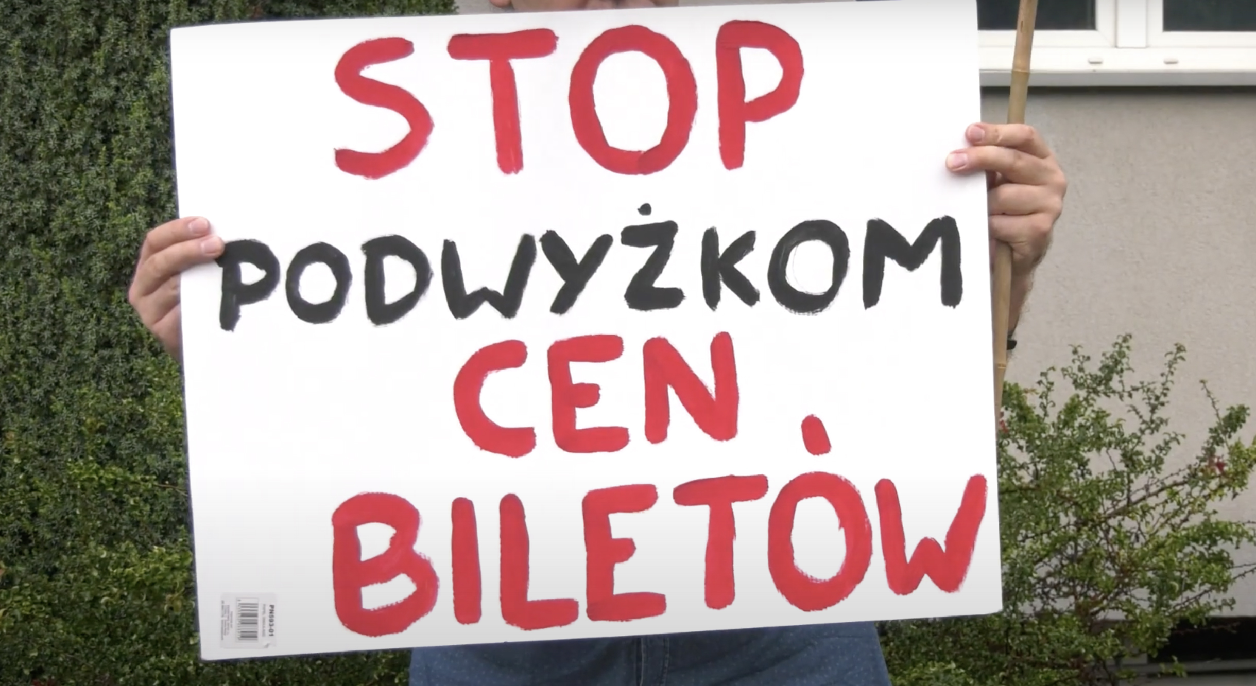 „Stop podwyżce cen biletów”! Pikieta przez siedzibą ZTM [WIDEO]