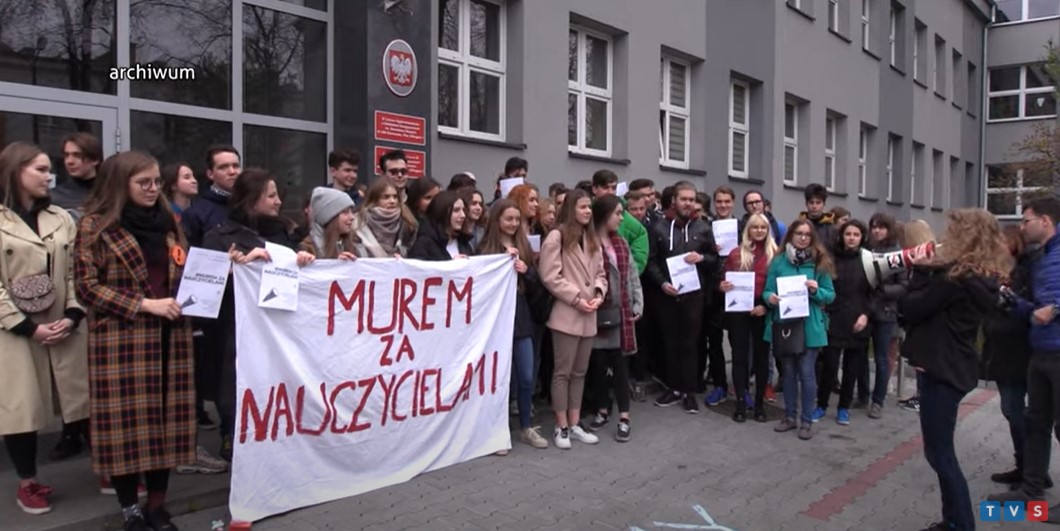 protest nauczycieli i podwyżki
