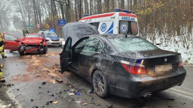 Zderzenie BMW z oplem. Nie żyje 79-latka/fot.KPP Puławy