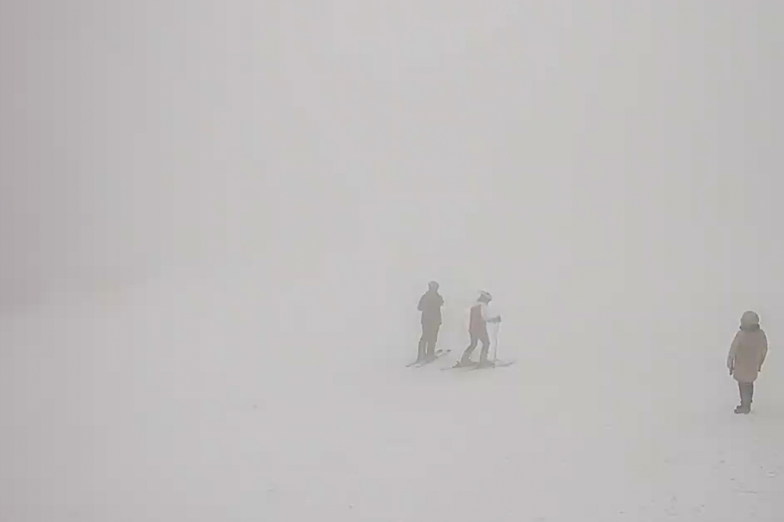 W Szczyrku rozpoczął się sezon narciarski. Ruszył kompleks „Biały Krzyż”