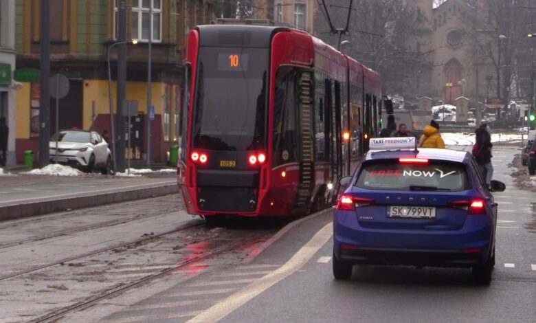 Przywrócono ruch tramwajowy, ale tylko częściowo/fot.TVS