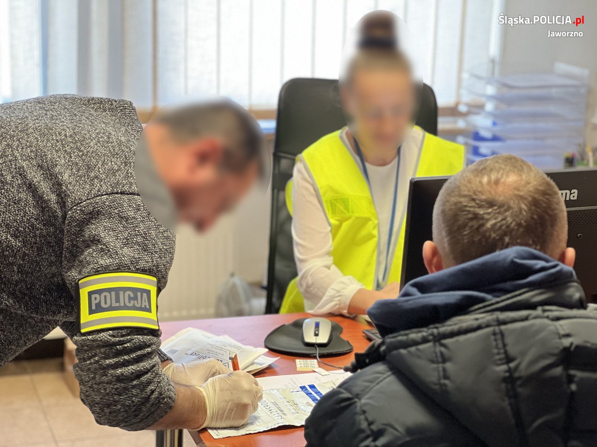 Jaworzno: Umówił się na randkę. Został pobity/fot.Śląska Policja