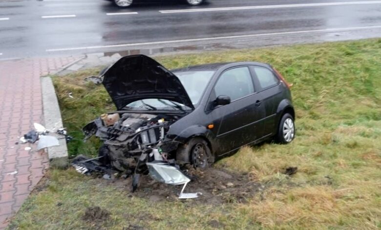 Koszmarny wypadek na Mikołowskiej w Przegędzy/fot.Śląska Policja