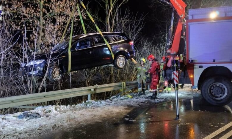 Kierowca forda wjechał do rzeki. Był kompletnie pijany/fot.Policja Lubelska