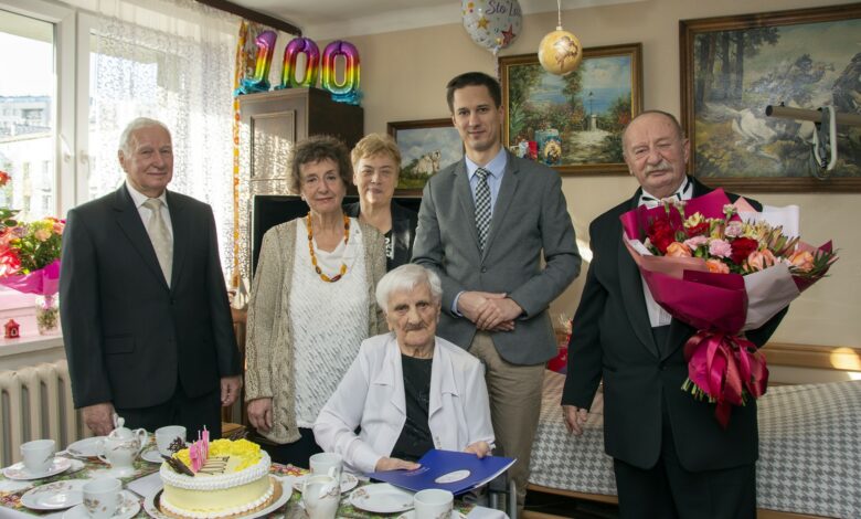 Pani Pelagia Oleksy z Bytomia skończyła 100 lat. Fot. UM Bytom