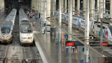 Hiszpański AVE i francuski TGV