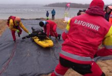 Bezpieczni na lodzie – szkolenie dla ratowników [WIDEO]