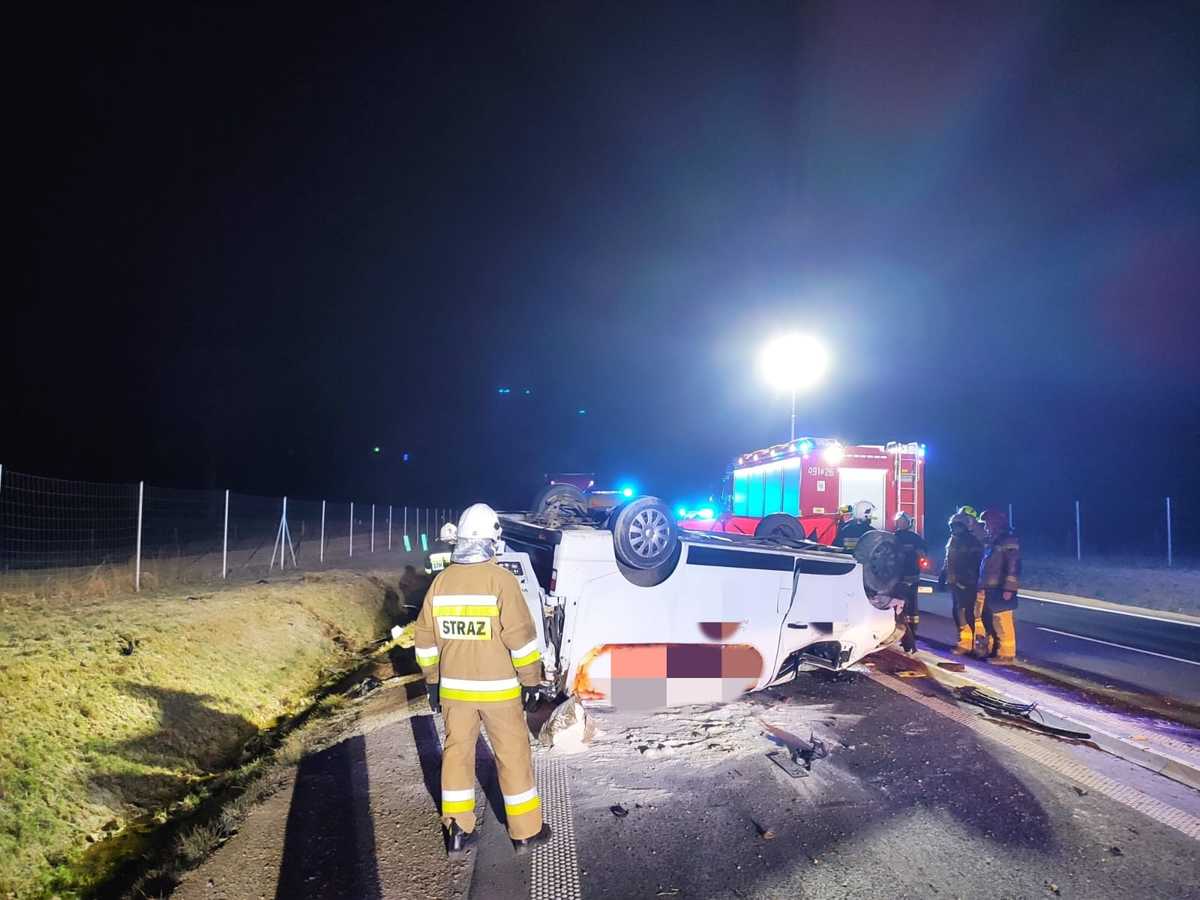 Dachował na obwodnicy. Nie żyje/fot.Policja Opolska