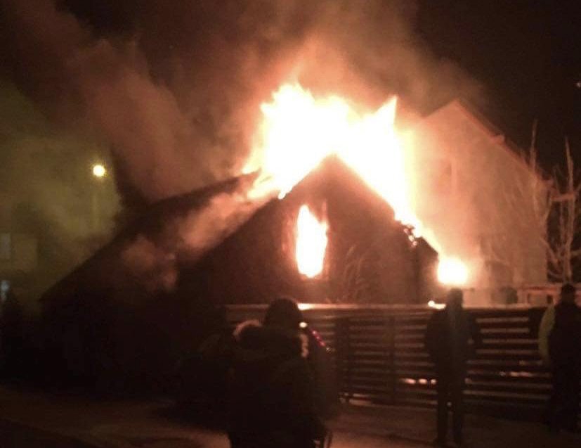 W Jaworznie spłonął pustostan. Fot. PSP w Jaworznie