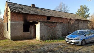 Pożar pustostanu. Służby znalazły zwłoki/fot.Śląska Policja