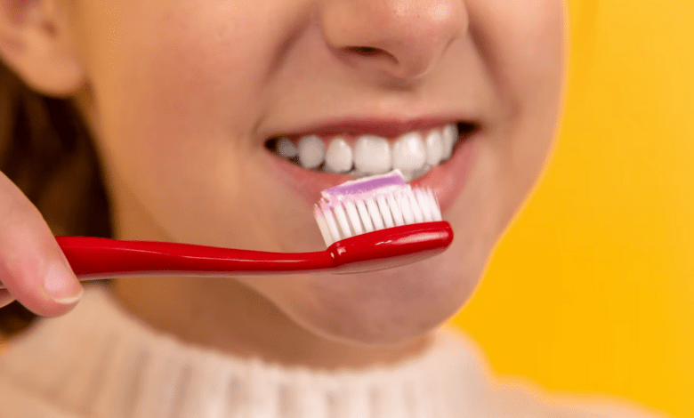 4 często powtarzane mity dotyczące pielęgnacji zębów (fot. mat. partnera)