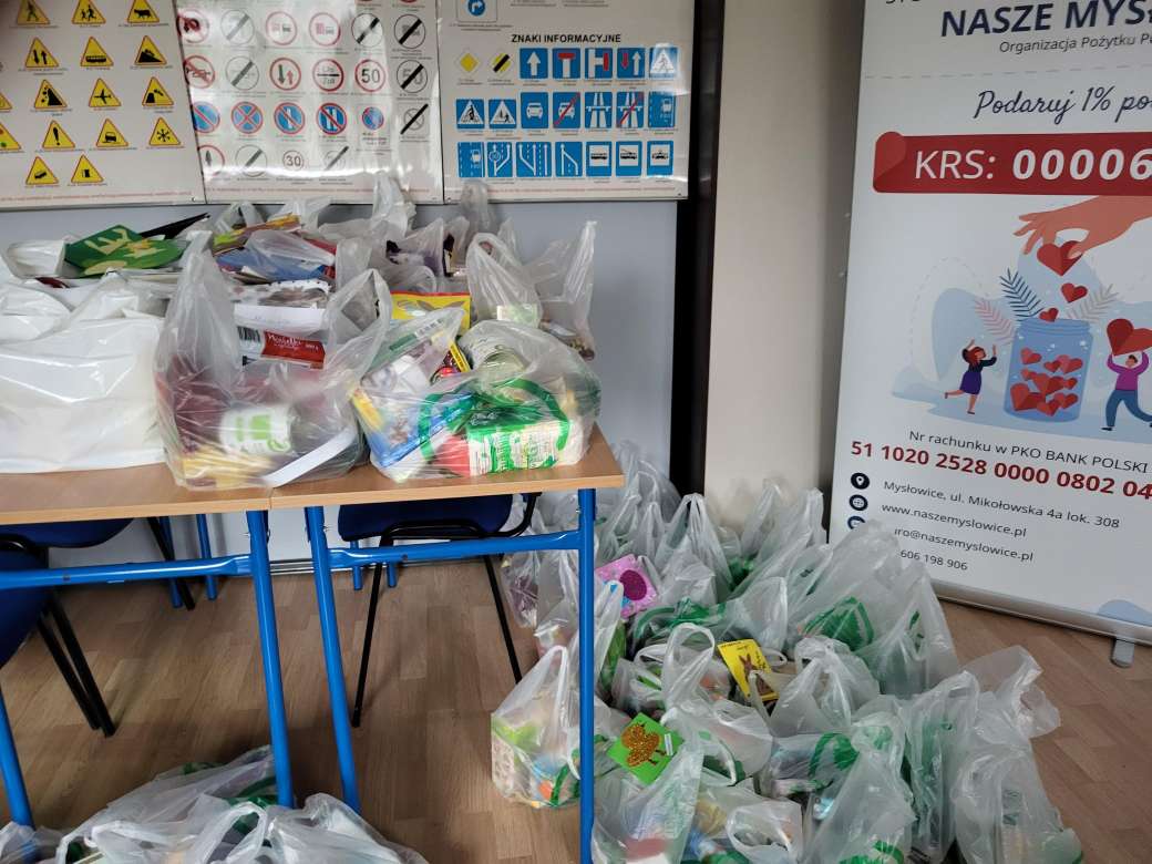 Prawie 500 kg dobra. Zbiórkę zorganizowało Stowarzyszenie Inicjatyw Lokalnych Nasze Mysłowice/fot.Stowarzyszenie