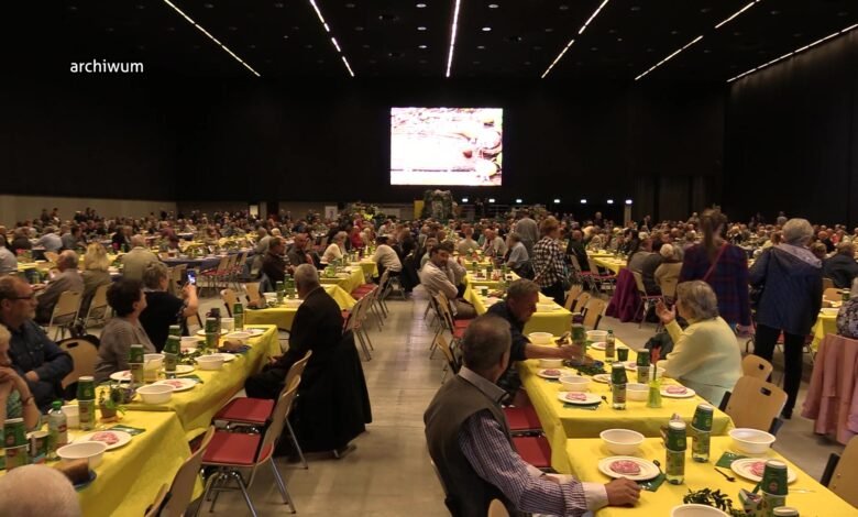 Wielkanocne Śniadanie Metropolitalne w MCK w Katowicach