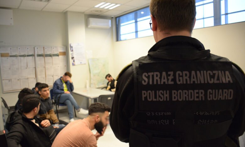 13 Syryjczyków próbowało nielegalnie wlecieć do Polski. Fot. Straż Graniczna Śląsk